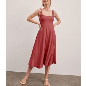Beyond Yoga Featherweight At The Ready Square Neck Dress in Rose